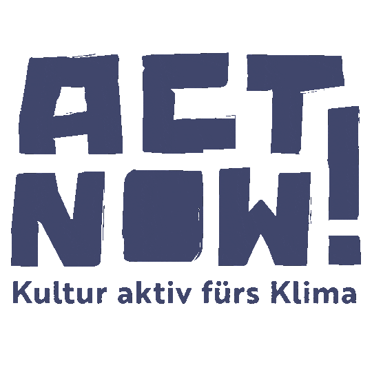 animiertes Kompakt-Logo ACT NOW! Kultur aktiv für das Klima: eine Faust mit einem Mikrofon stößt durch das "O"